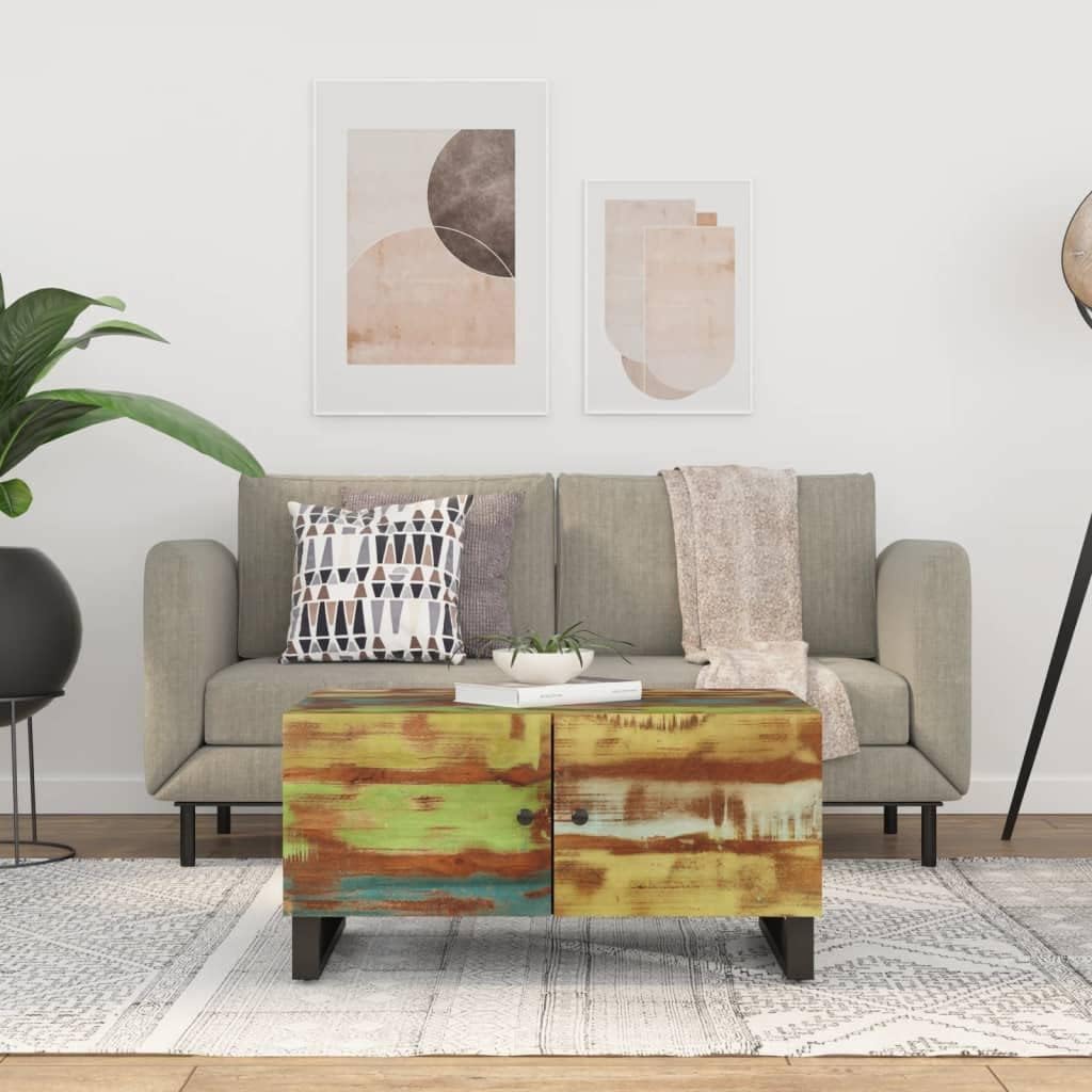 Couchtisch aus massivem Altholz - 80 x 50 x 40 cm mit Stauraum - Mehrfarbig im Industrial Vintage Stil - Robust für Wohn und Schlafzimmer