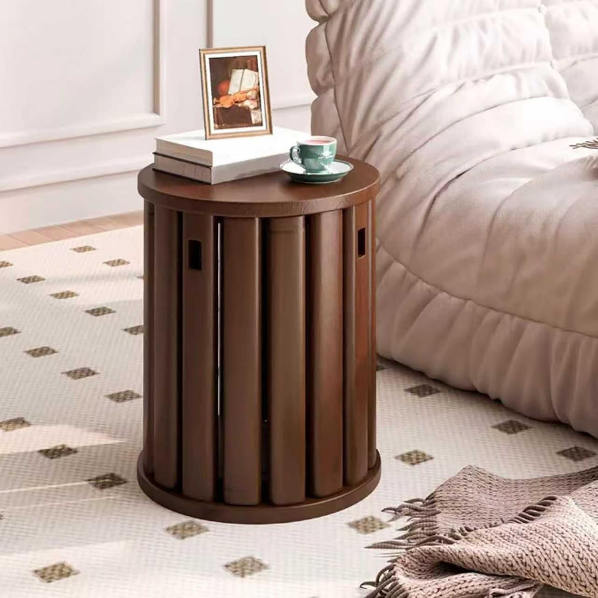 Stapelbares Hocker Set - Multifunktionale Sitzhocker und Beistelltische - Platzsparend als Couchtisch nutzbar - Für Schlafzimmer Küche und Wohnzimmer