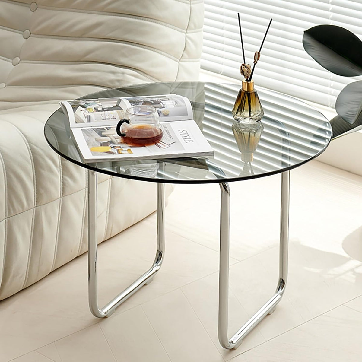 Runder Glas Beistelltisch - Transparente Tischplatte mit Metallgestell - Grau im modernen Design - Für Sofa Wohnzimmer und Schlafzimmer